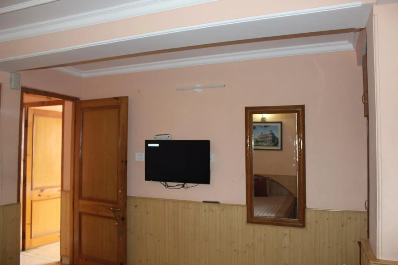 Hotel Meridian With Car Parking Shimla