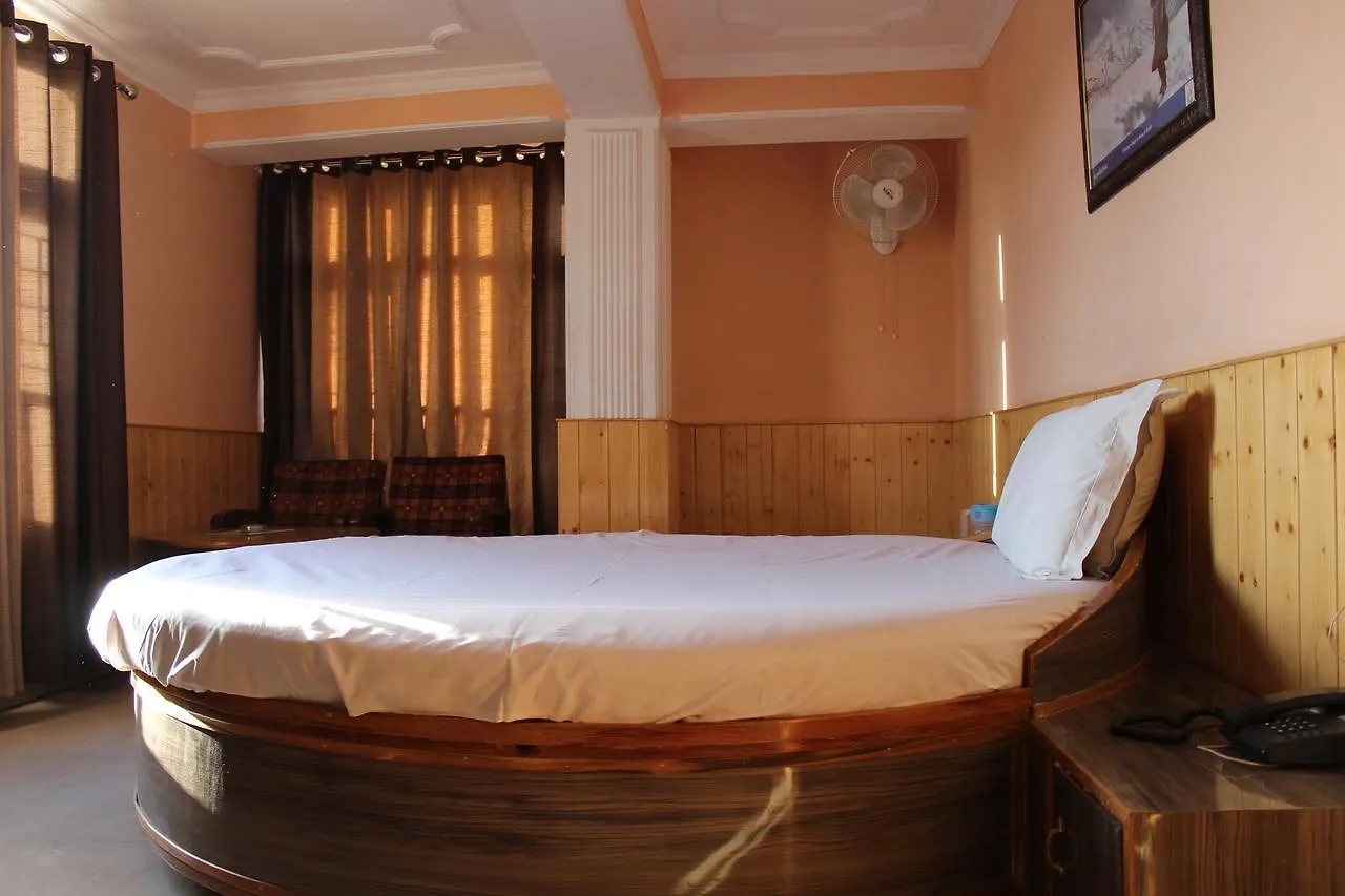 Hotel Meridian With Car Parking Shimla