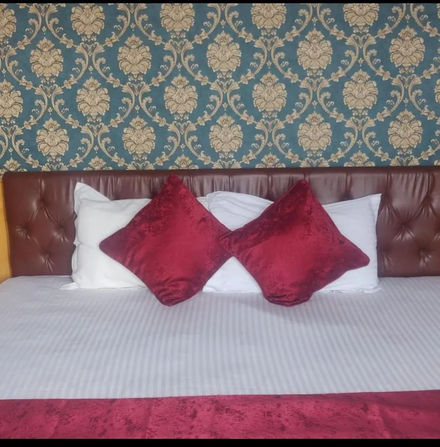 Hotel Meridian With Car Parking Shimla
